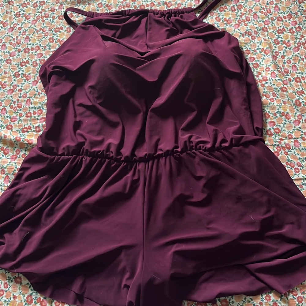 2x Swim romper